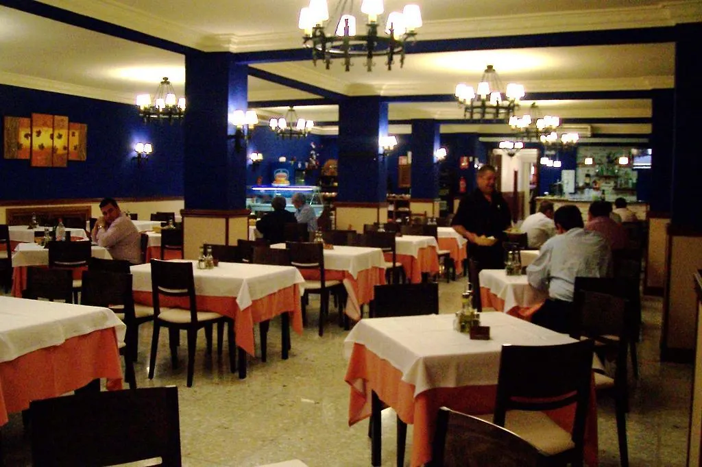 Hostal Restaurante El Cazador Hinojosa del Duque España